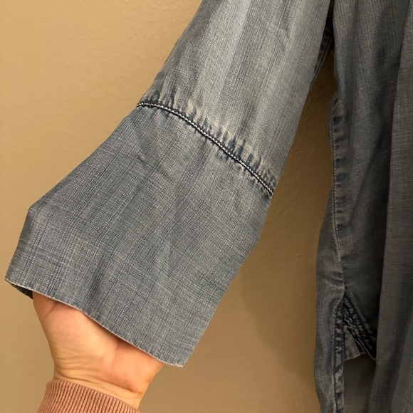 Chambray button up - Picture 2 of 5
